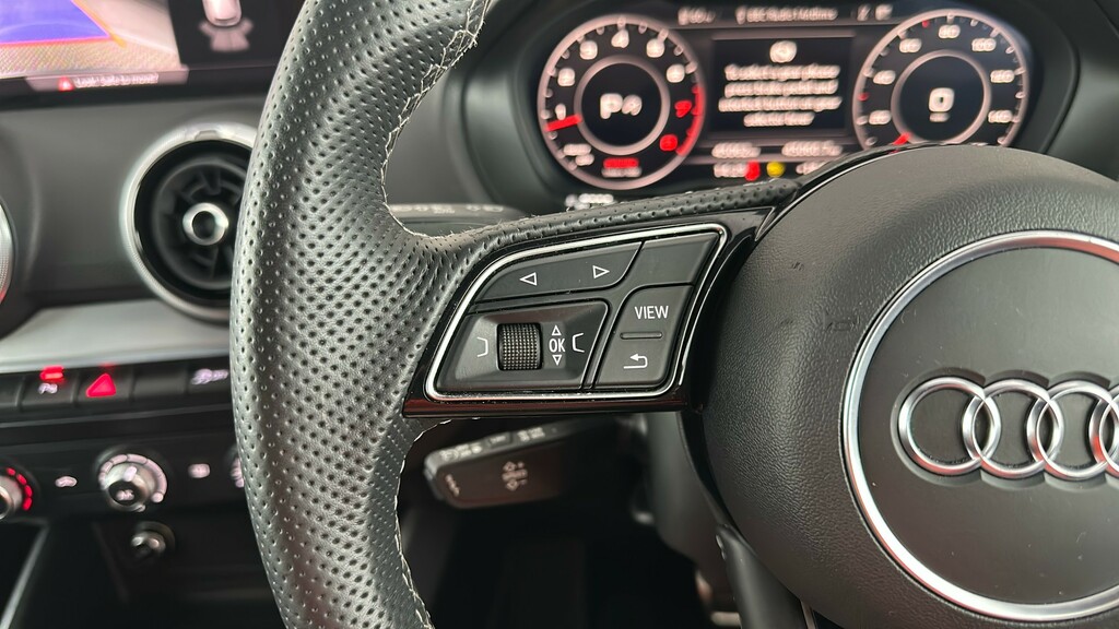 Audi Q2 2.0 Tdi 35 Black Edition S Tronic Quattro Euro 6 Black #31
