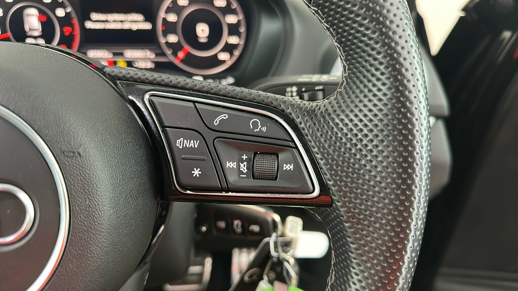 Audi Q2 2.0 Tdi 35 Black Edition S Tronic Quattro Euro 6 Black #32