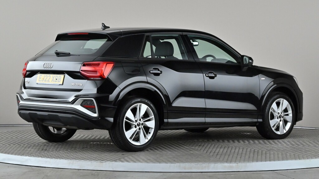 Audi Q2 35 Tfsi S Line S Tronic Black #6