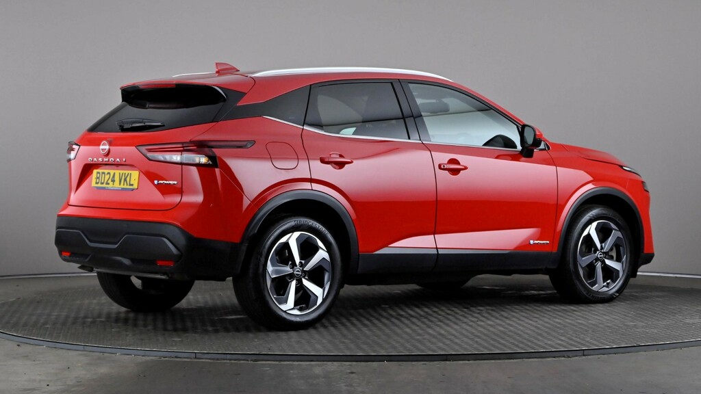 Nissan Qashqai 1.5 E-power N-connecta BD24VKL Red #6