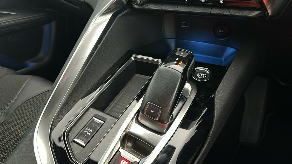 Peugeot 5008 1.2 Puretech Allure Eat8 #29