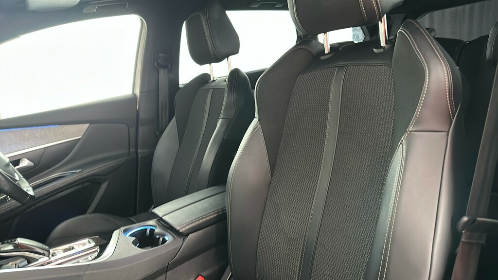 Peugeot 5008 1.2 Puretech Allure Eat8 #17