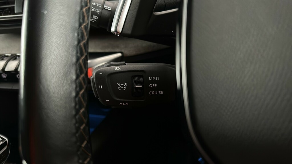 Peugeot 5008 1.2 Puretech Allure Eat8 #30