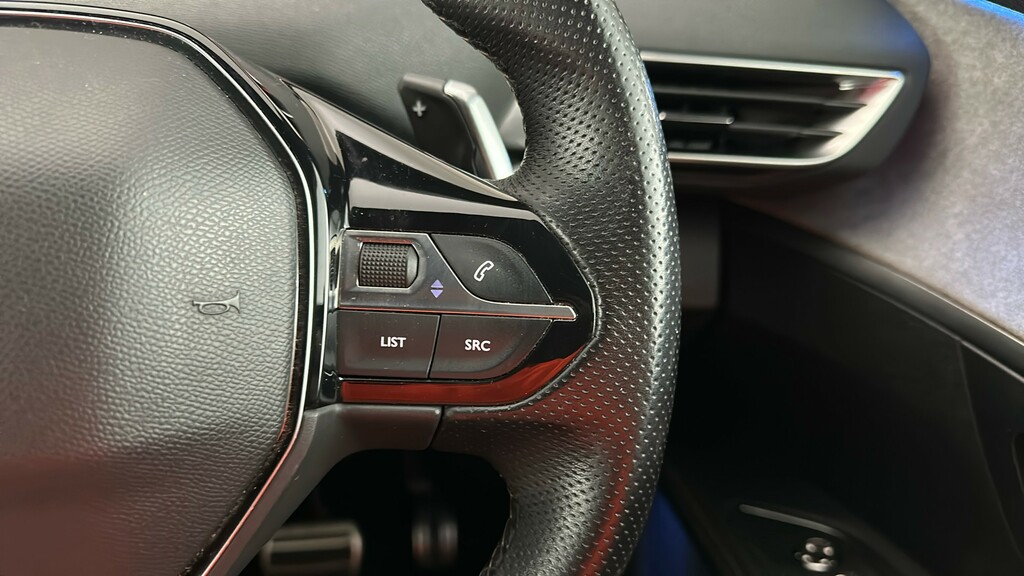 Peugeot 5008 1.2 Puretech Allure Eat8 #32