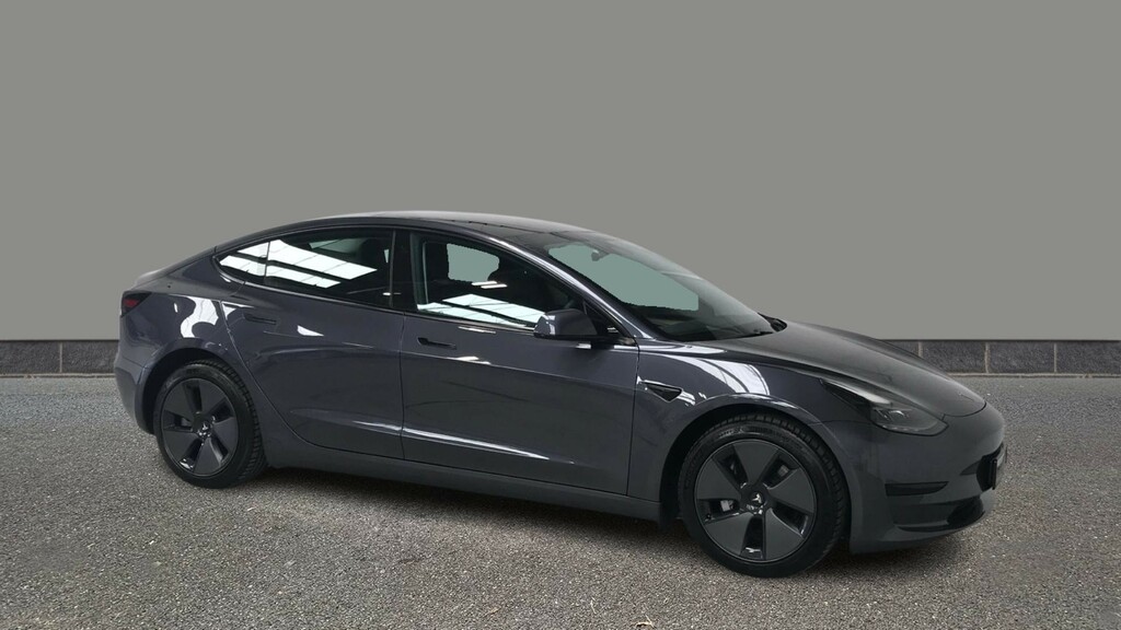 Tesla Model 3 Standard Plus Grey