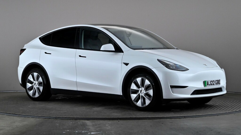 Tesla Model Y Long Range Awd AJ22GBE White