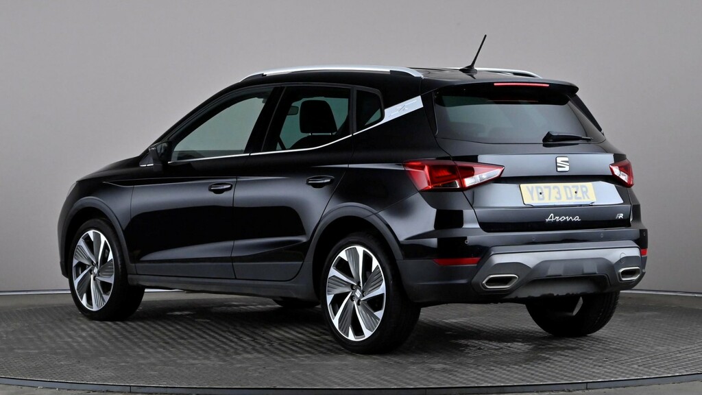 Seat Arona 1.0 Tsi 110 Fr Sport Dsg Black #4