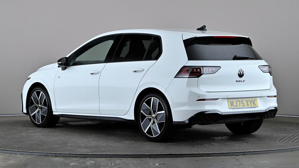 Volkswagen Golf 1.5 Etsi 150 Black Edition Dsg White #4
