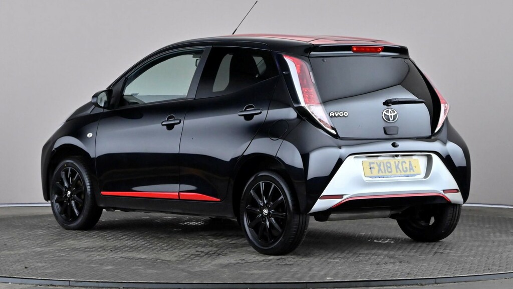 Toyota Aygo 1.0 Vvt-i X-press Black #4