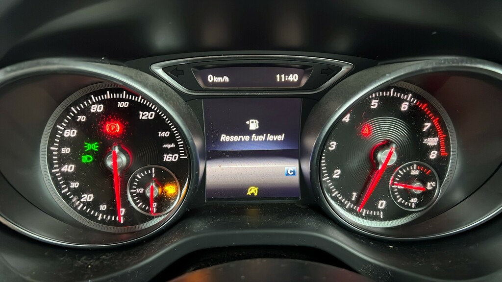Mercedes-Benz CLA Class 1.6 Cla180 Amg Line Edition Coupe Manua White #15