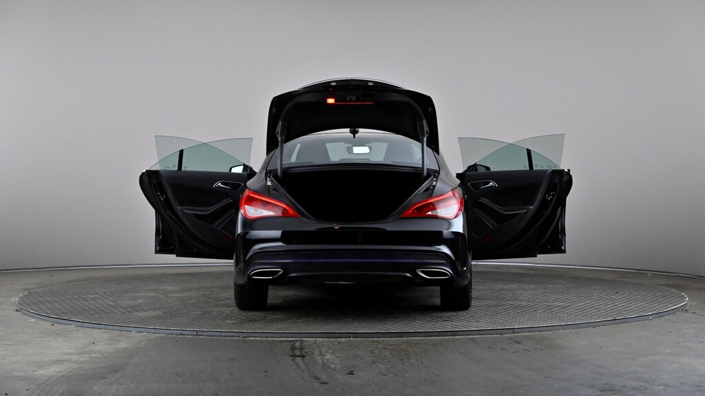 Mercedes-Benz CLA Class 1.6 Cla180 Amg Line Edition Coupe Manua White #11