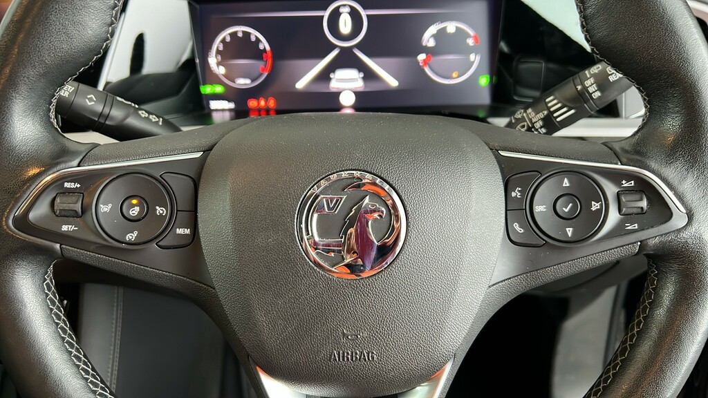 Vauxhall Grandland 1.2 Turbo Ultimate 2022 White #28