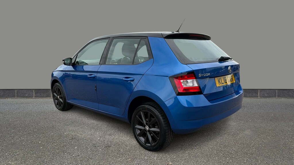 Skoda Fabia 1.0 Tsi Colour Edition Blue #4