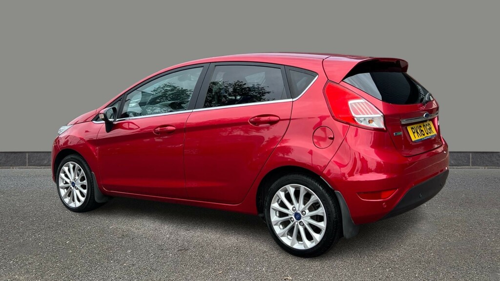 Ford Fiesta 1.0 Ecoboost Titanium X Powershift PK16OGR Red #4