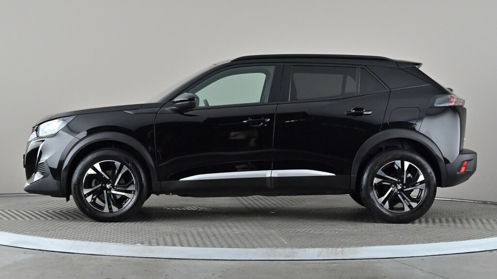 Peugeot 2008 1.2 Puretech Allure Premium Black #3