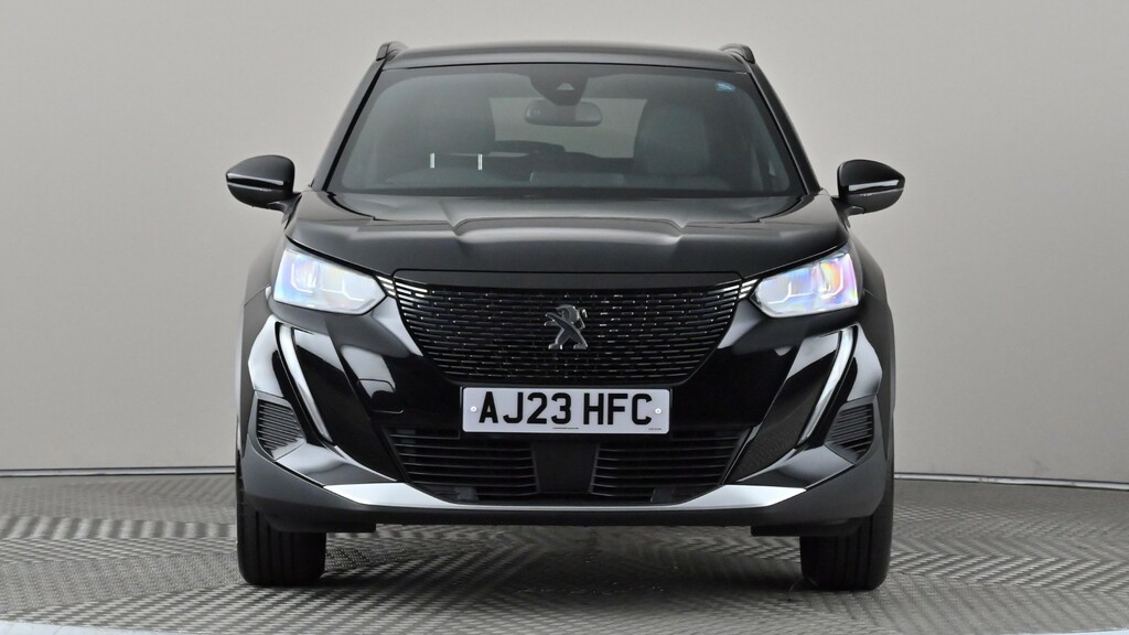 Peugeot 2008 1.2 Puretech Allure Premium Black #2