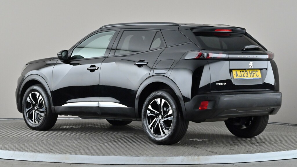 Peugeot 2008 1.2 Puretech Allure Premium Black #4