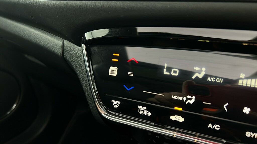 Honda Hr-V 1.5 I-vtec 182Ps Sport 5-Door White #26
