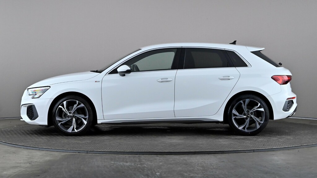 Audi A3 30 Tfsi S Line S Tronic YP23EZH White #3