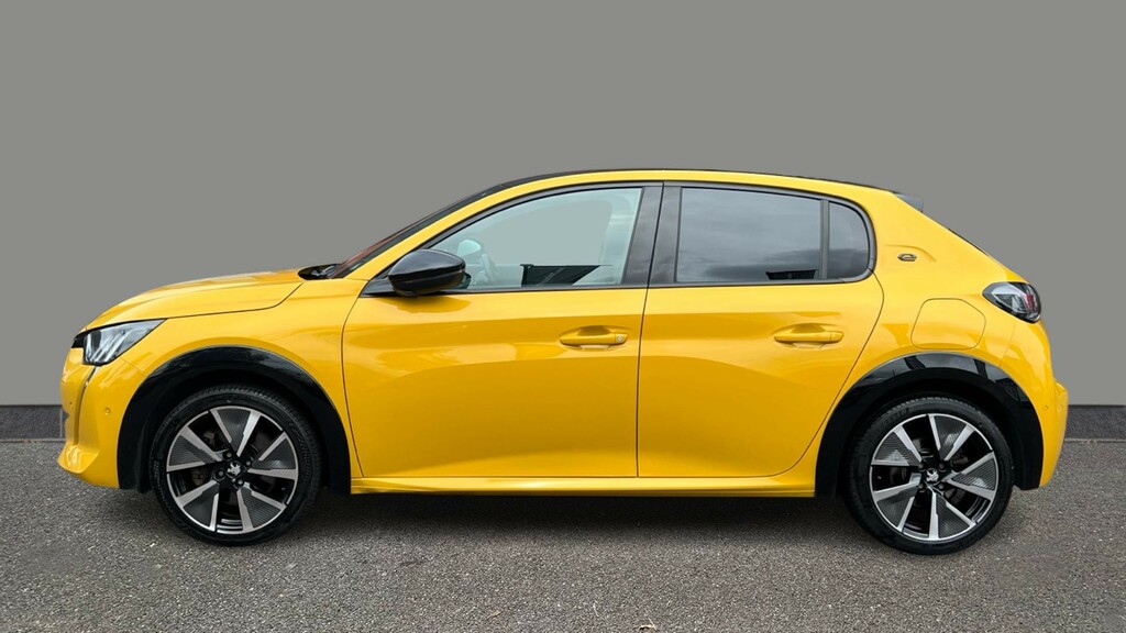 Peugeot e-208 100Kw Gt 50Kwh Yellow #3