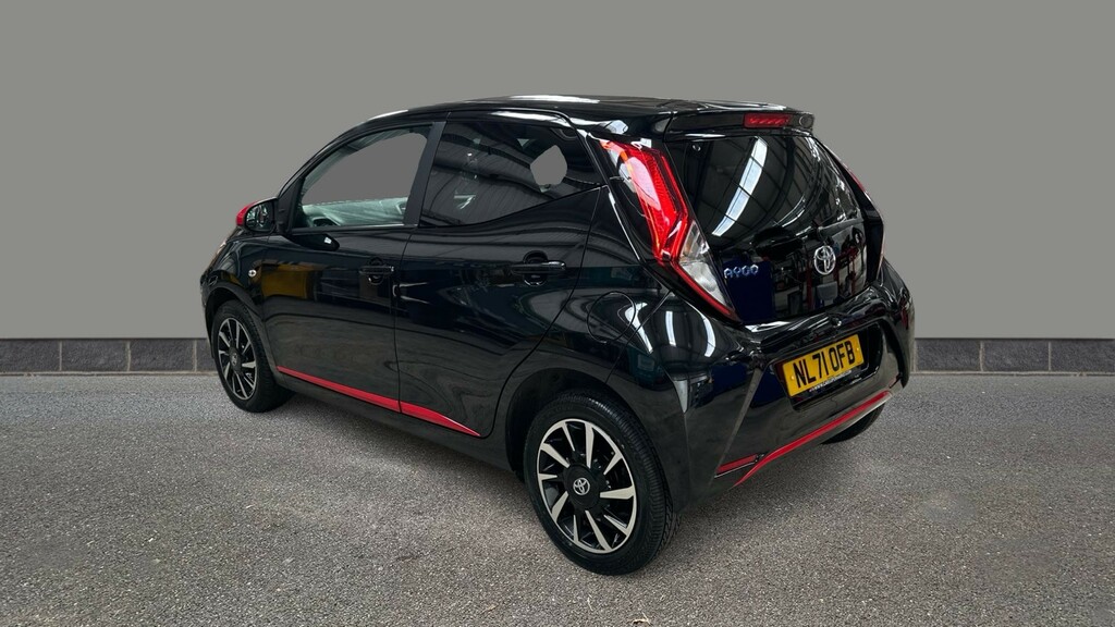 Toyota Aygo 1.0 Vvt-i X-trend Tss Black #4
