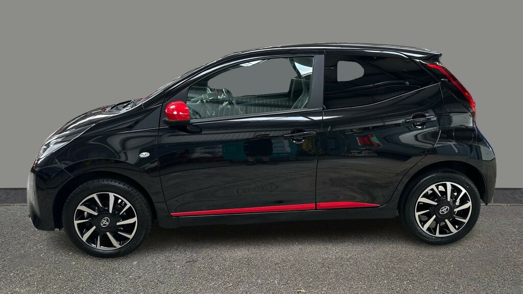 Toyota Aygo 1.0 Vvt-i X-trend Tss Black #2