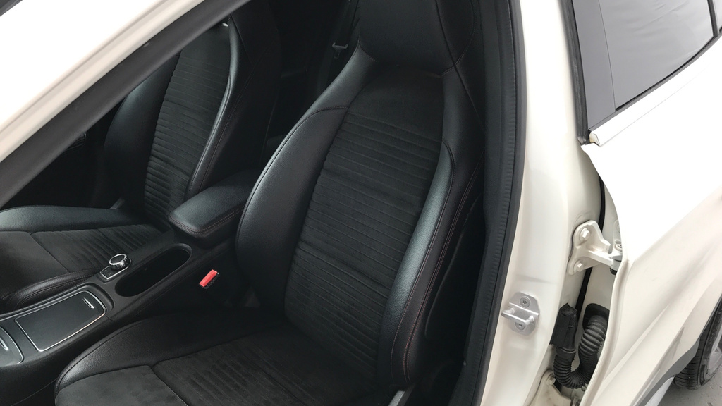 Mercedes-Benz GLA Class 1.6 Gla200 Sport Suv Euro 6 Ss Grey #24