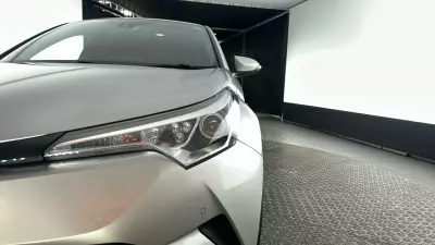 Toyota C-Hr 1.8 Hybrid Icon Cvt #20