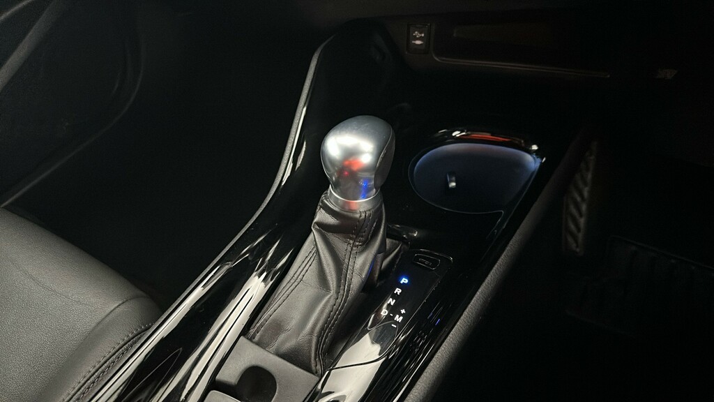 Toyota C-Hr 1.8 Hybrid Design Cvt Blue #27