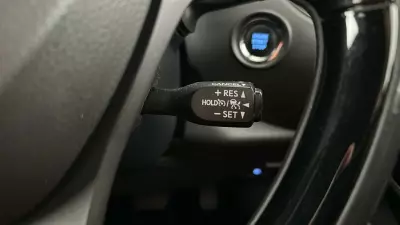 Toyota C-Hr 1.8 Hybrid Icon Cvt #33