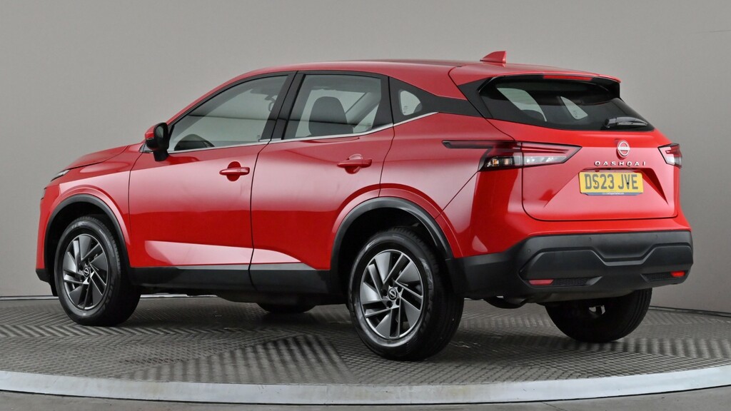Nissan Qashqai 1.3 Dig-t Mh 158 Acenta Premium Xtronic DS23JVE Red #4