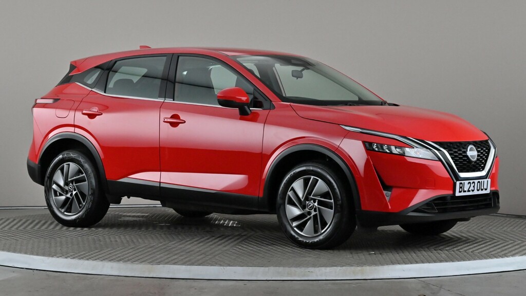 Nissan Qashqai 1.3 Dig-t Mh 158 Acenta Premium Xtronic Red