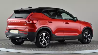 Volvo XC40 1.5 T3 Momentum Pro Suv Ss Blue #6