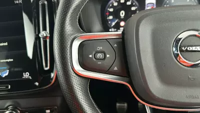 Volvo XC40 1.5 T3 Momentum Pro Suv Ss Blue #29