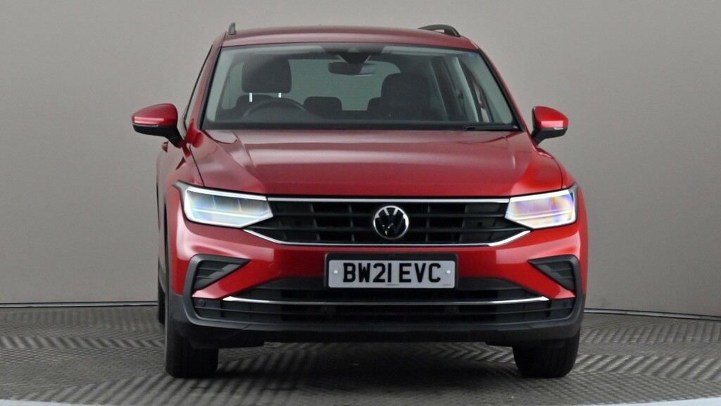 Volkswagen Tiguan 1.5 Tsi 150 Active Red #2