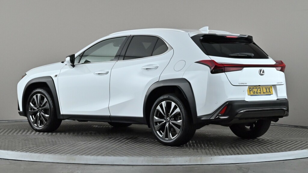 Lexus UX 250H 2.0 F-sport Design Cvt White #4