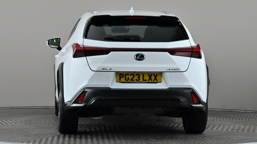 Lexus UX 250H 2.0 F-sport Design Cvt White #5