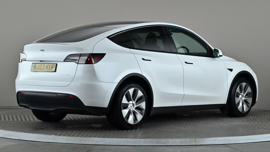 Tesla Model Y Long Range Awd BJ23KUP White #6