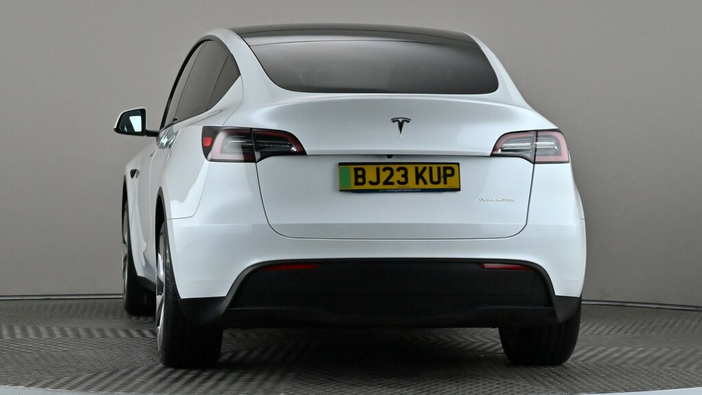 Tesla Model Y Long Range Awd BJ23KUP White #5
