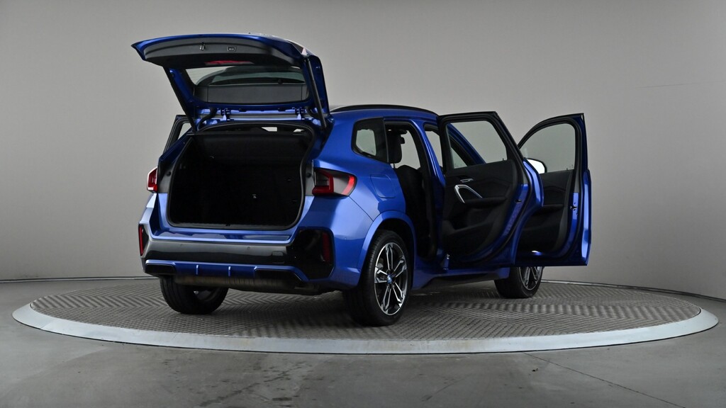 BMW X1 1.5 20I Mht Xline Suv Hybrid Dct Sdrive Blue #12