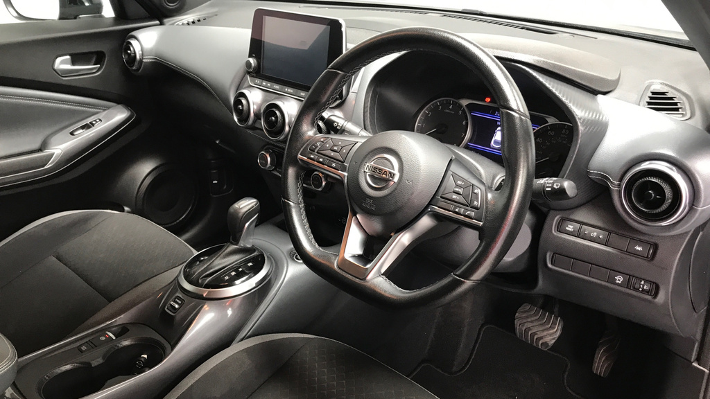 Nissan Juke 1.0 Dig-t N-connecta Suv Euro 6 Grey #16