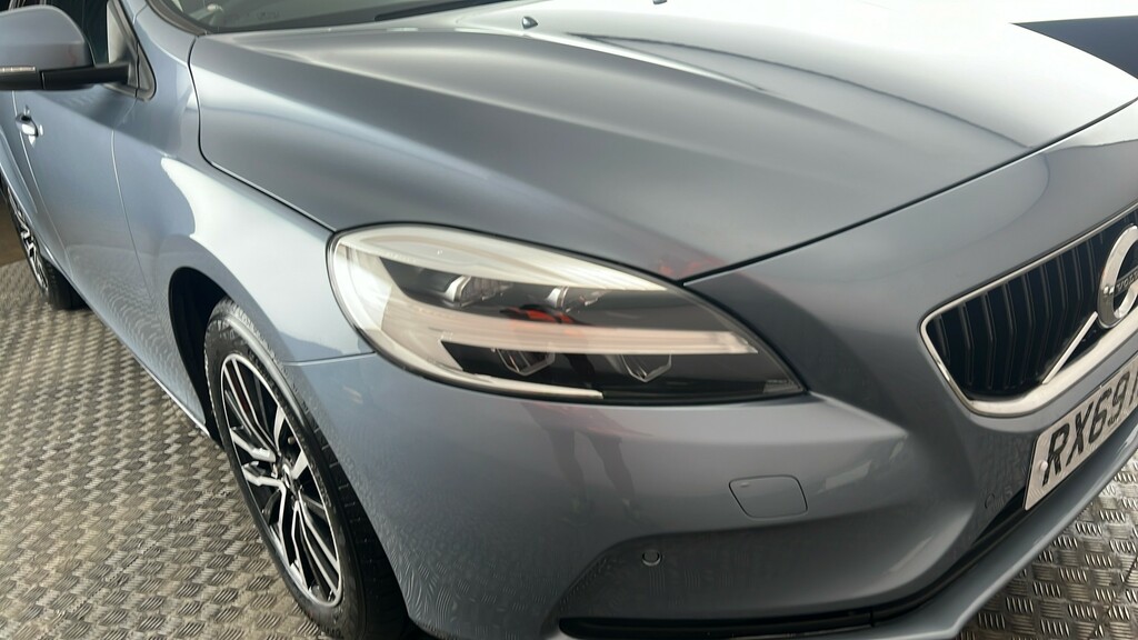 Volvo V40 2.0 T3 152 Inscription Cwvehiclemarketing Silver #20