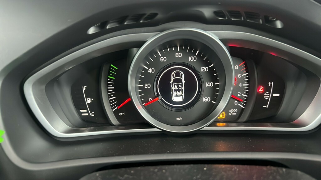 Volvo V40 2.0 T3 152 Inscription Cwvehiclemarketing Silver #15