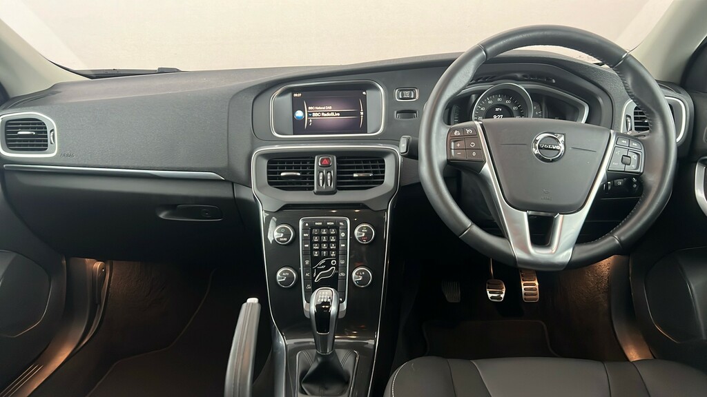 Volvo V40 2.0 T3 152 Inscription Cwvehiclemarketing Silver #13