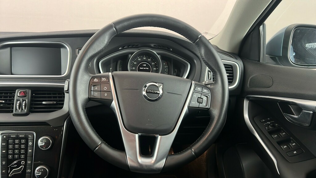 Volvo V40 2.0 T3 152 Inscription Cwvehiclemarketing Silver #14