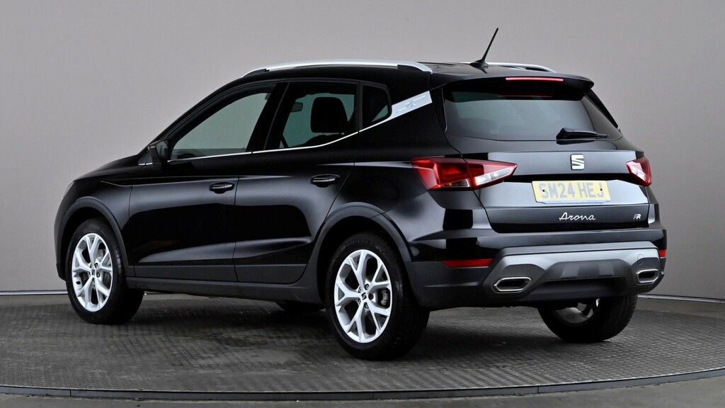 Seat Arona 1.5 Tsi 150 Fr Dsg Black #4