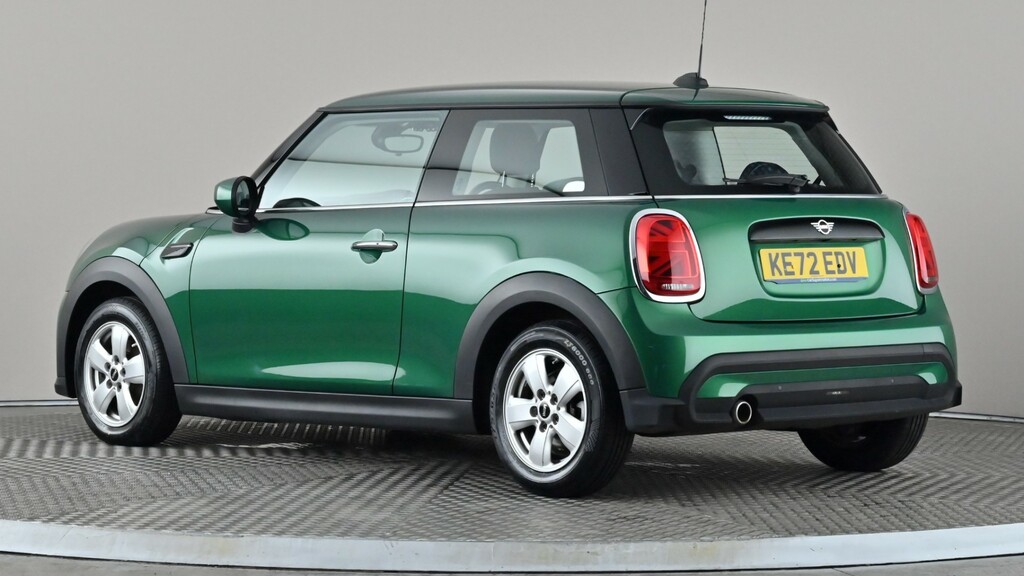 Mini Hatch 1.5 Cooper Classic KE72EDV Green #4