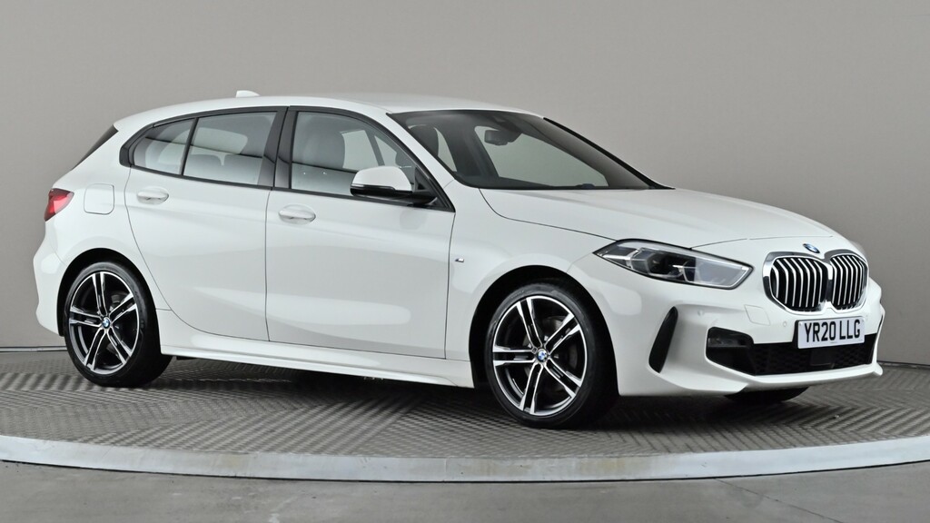 BMW 1 Series 118I M Sport Step White