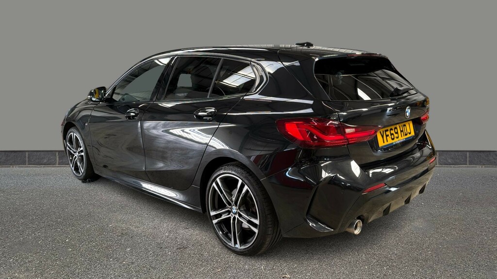 BMW 1 Series 118I M Sport Step YF69HDJ Black #4