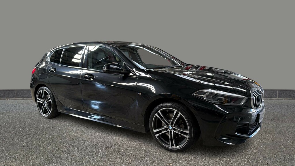 BMW 1 Series 118I M Sport Step Black